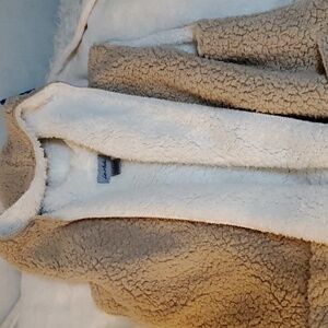 LeModa vest with hood